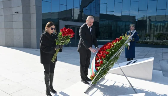 İlham Əliyev Xocalı Soyqırımı Memorialının açılışında iştirak edib