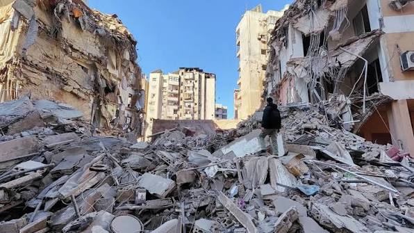 Livanda ölənlərin sayı 900-ə çatıb