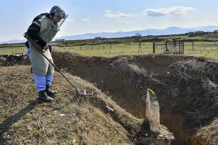 ANAMA: Azad olunmuş ərazilərdəki qəbiristanlıqlarda mina riski davam edir