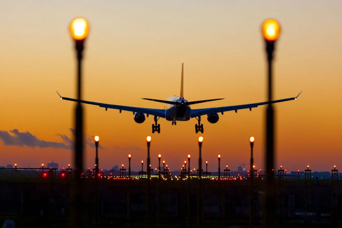 Suriya hava məkanının açıldığını elan edib