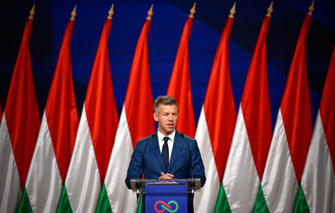 Magyar: Yeni Macarıstan hökuməti digər ölkələrin işlərinə qarışmayacaq