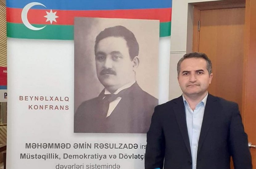 Türkoloq: “Türklük və İslamlığı bir-birinə qarşı qoymaq qətiyyən doğru deyil”