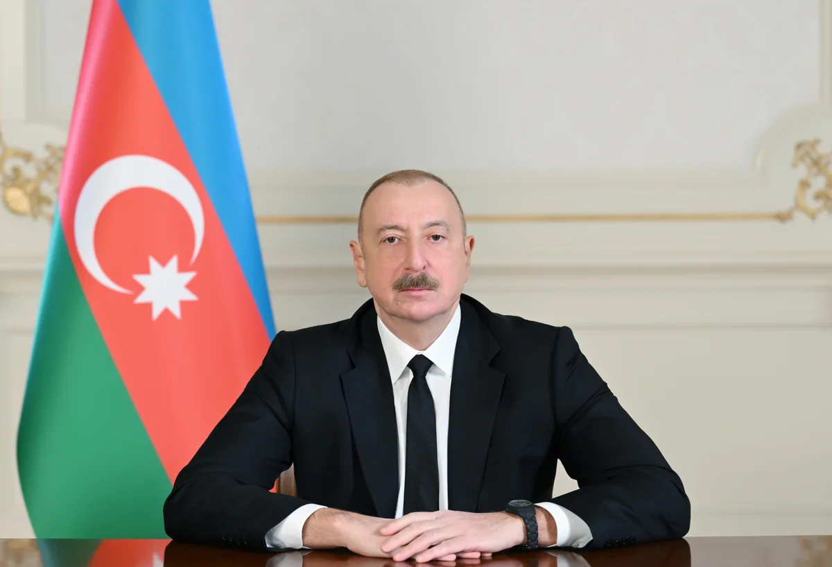 İlham Əliyev Oljas Süleymenovu 90 illik yubileyi münasibətilə təbrik edib