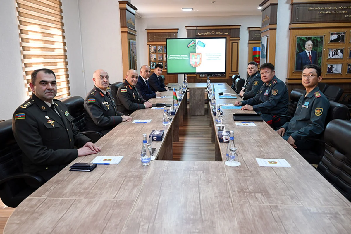 Azərbaycan və Qazaxıstan arasında hərbi təhsil sahəsində islahatlar müzakirə edilib