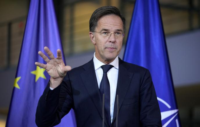 Rutte: İran nüvə silahı hazırlamaqdan əvvəlkindən daha uzaqdır