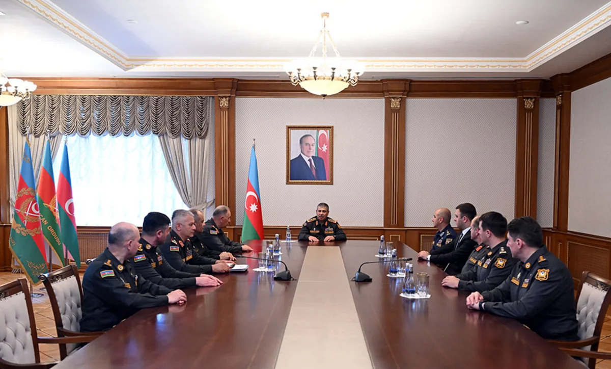 Müdafiə Nazirliyinin hərbçilərinə ali hərbi rütbələr təqdim edilib