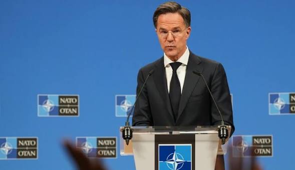 Rutte: ABŞ təyyarələri Avropa bazalarından 5 min uçuş edib