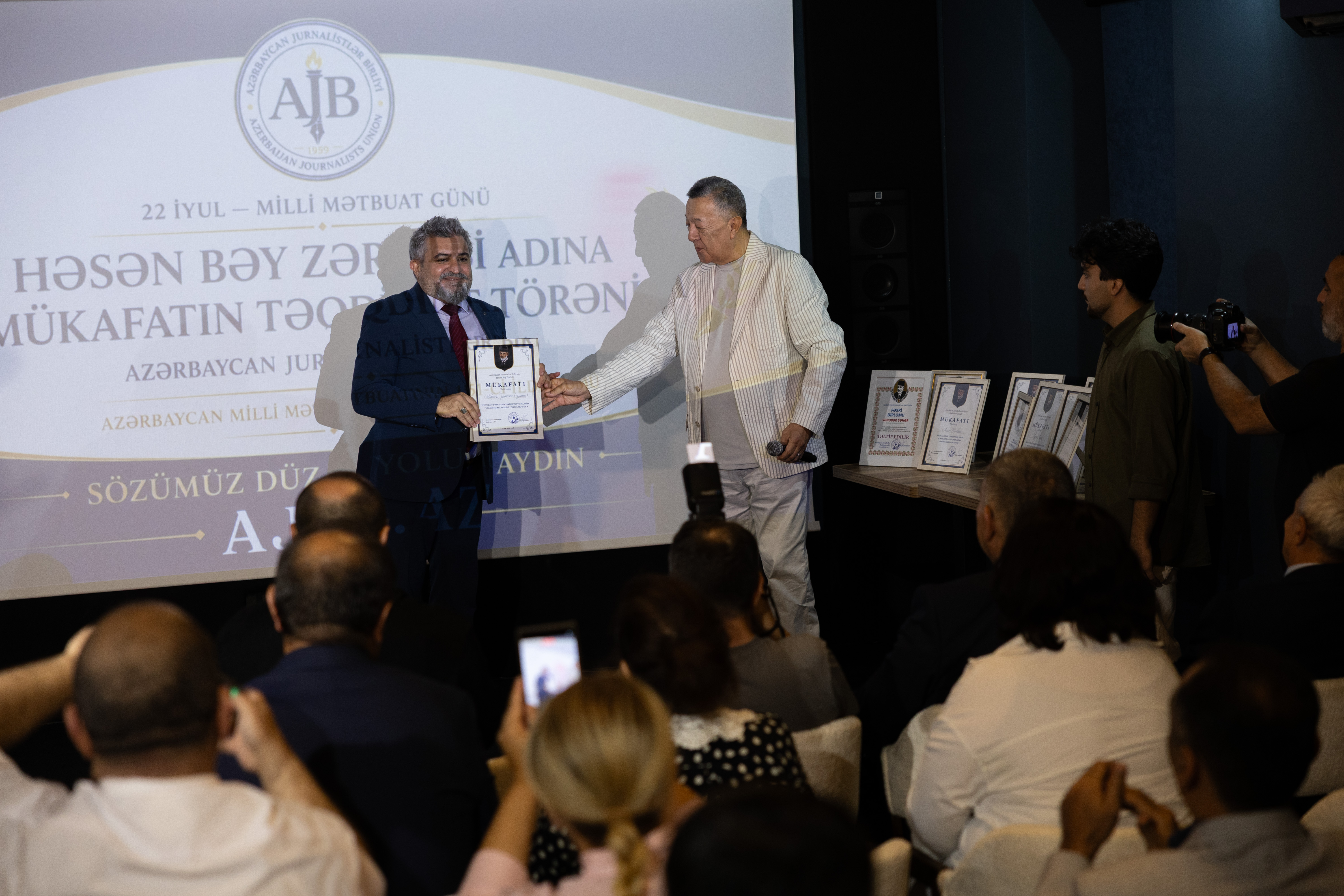 Mübariz Yunus Həsən bəy Zərdabi adına Mükafata layiq görülüb