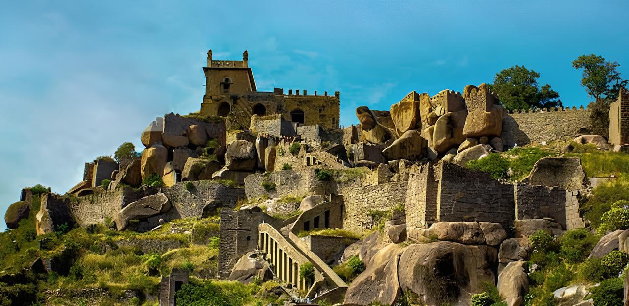 Qolqonda sultanlıiğı və Qütbşah dövləti