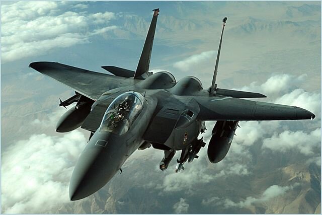 CNN: İran üzərindəki F-15-in pilotu qeyri-adi PUA qrupunu aşkar edib