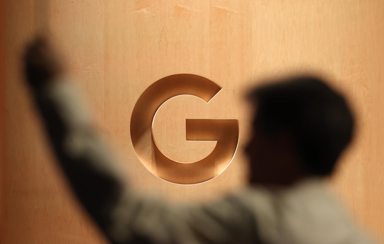 Fransada Google-a media qurumlarına 126 milyon avro ödəmək əmri verilib