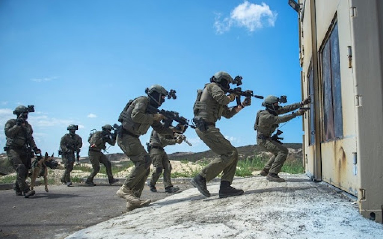 Səfir: İran quru əməliyyatından qorxmur və hər kəsi öldürmək gücünə malikdir 