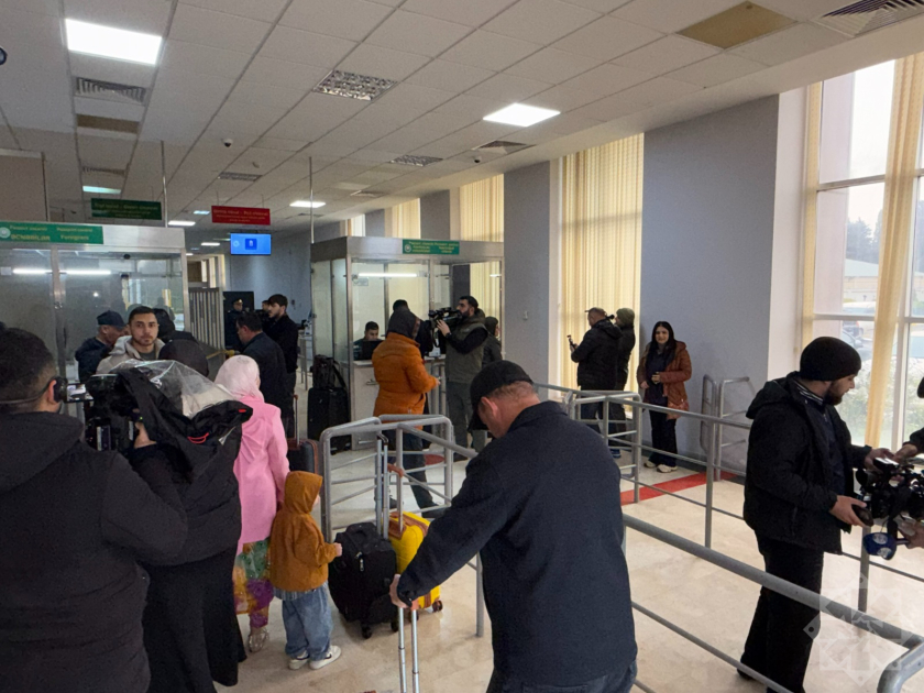 İrandan daha 28 nəfər Azərbaycana təxliyə edilib