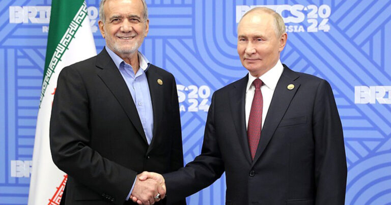 Putin Pezeşkianla ikinci dəfə telefonla danışıb