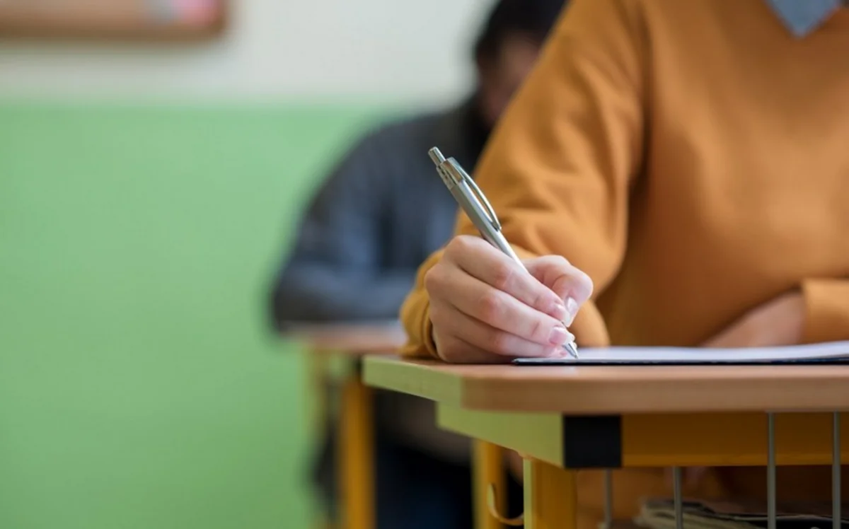 Dövlət qulluğuna aid vəzifələr üzrə imtahan keçirilir