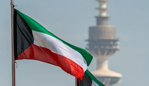 Küveytin ən böyük bankı baş ofisini müvəqqəti bağlayıb