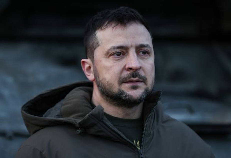 Zelenski: Ukrayna Fars körfəzi ölkəsinə hərbi dronlar tədarük edəcək