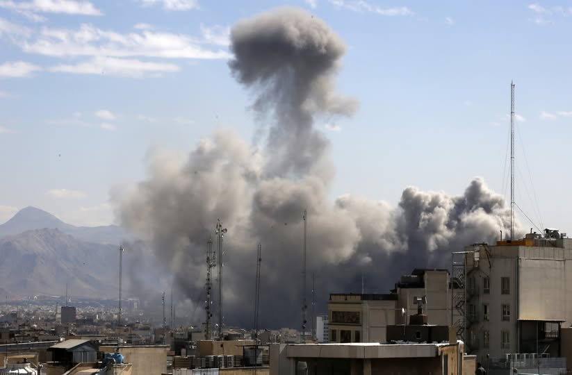 İİKK: İsraildə 40-dan çox hədəfə zərbə endirilib