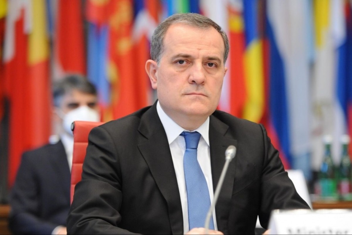 Ceyhun Bayramov Mixail Qaluzin ilə görüşüb