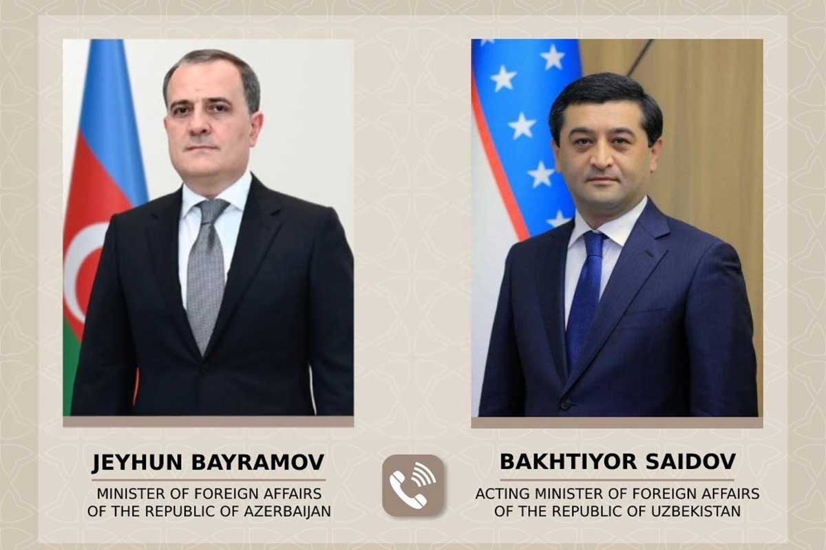 Azərbaycan və Özbəkistanın XİN başçıları regional vəziyyəti müzakirə etdi