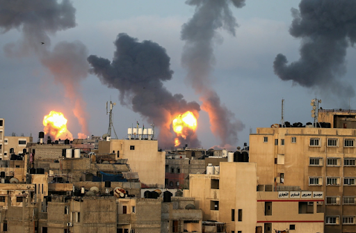 İsrailin mərkəzi hissəsi atəşə tutulub