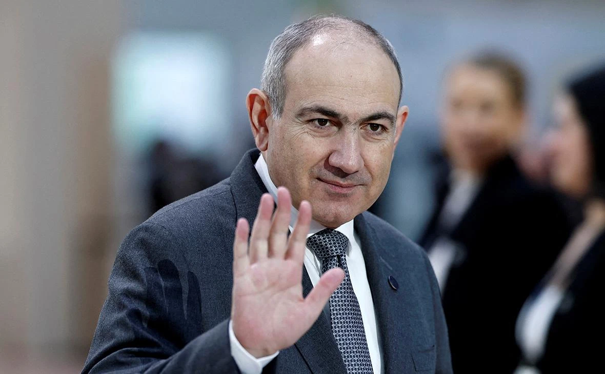 Paşinyan: Ermənistan Sülh Şurasının fəaliyyətinə maliyyə töhfəsini verməlidir