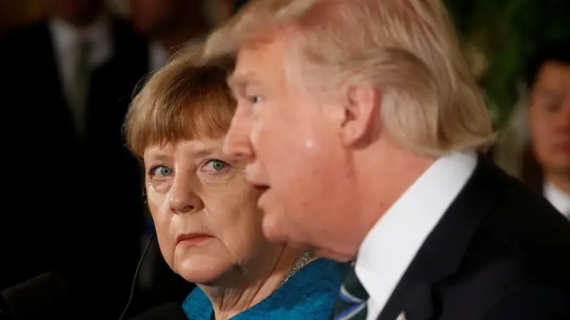 Merkel: Trampla ünsiyyət qorxu olmadan olmalıdır