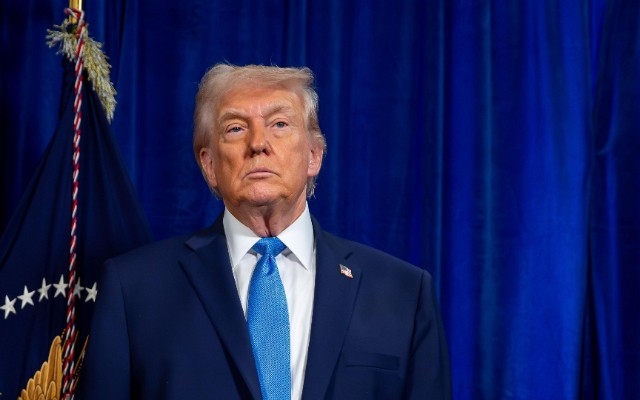 Tramp: Vaşinqton İranla müharibə üçün sonsuz silah ehtiyatlarına malikdir