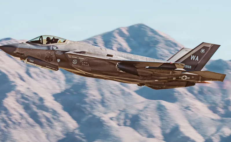 NourNews: İİKK vurulan ABŞ F-35 təyyarəsinin pilotunu saxlayıb