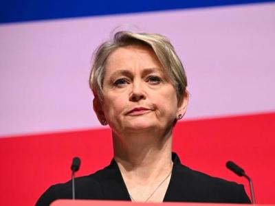 Britaniya xarici siyasətini Trampa 