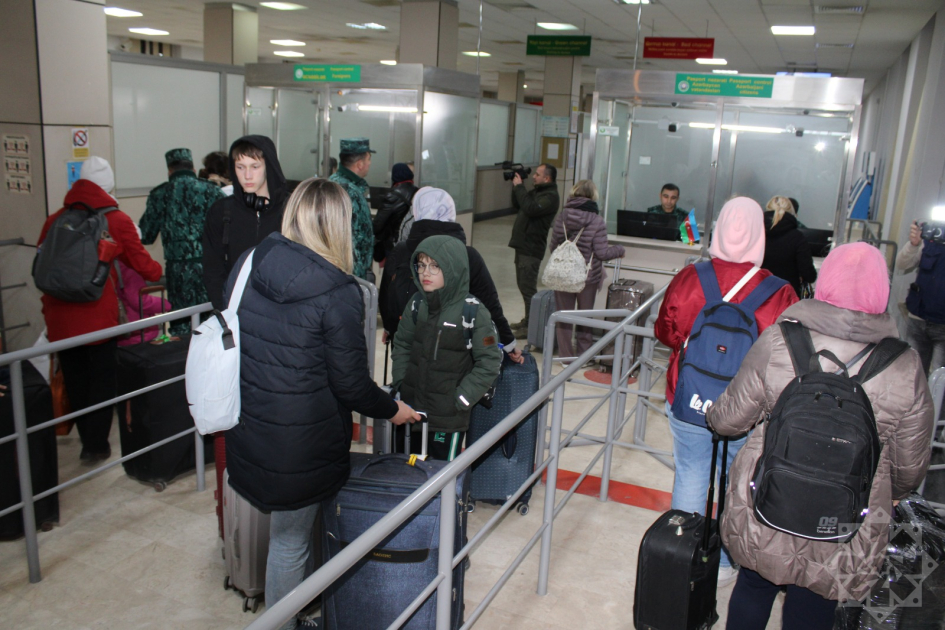 Rusiyanın İrandakı səfirliyinin əməkdaşları Azərbaycan sərhədi ilə təxliyə olunub